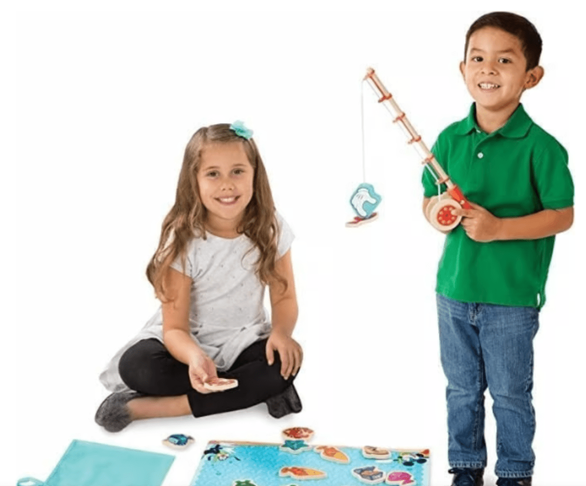 #0300268 Melissa & Doug - Mickey Catch & Count Wooden Fishing Game - Toy Hermit
