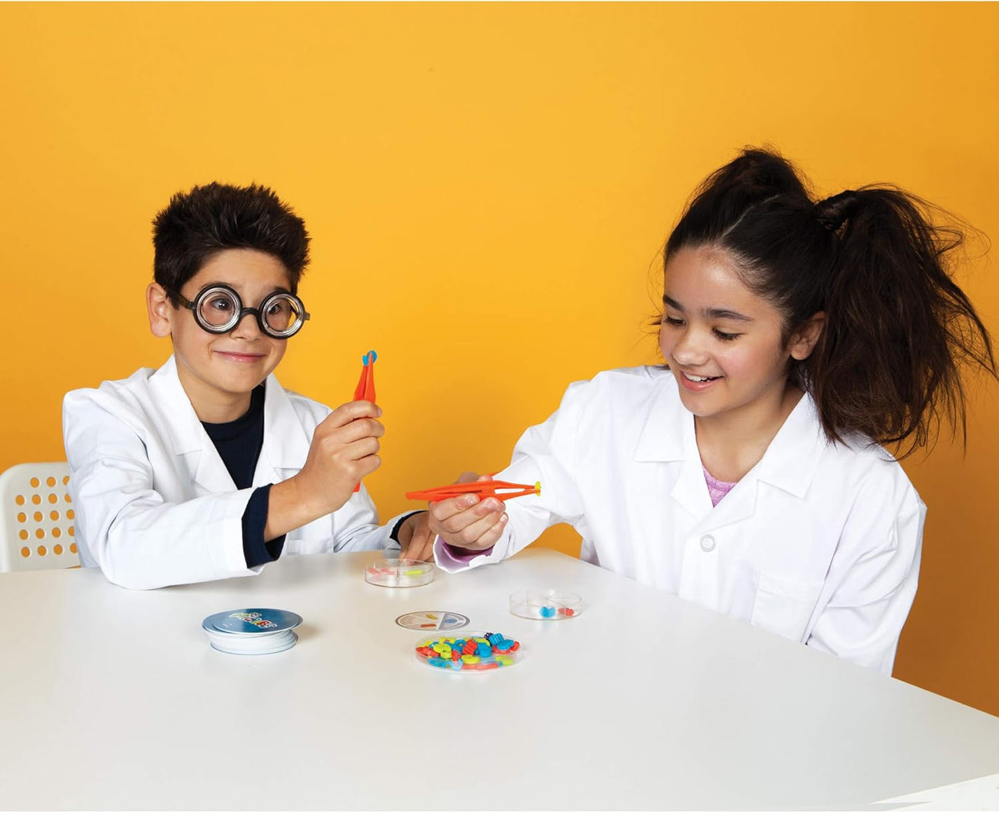 #0800308 Blue Orange - Dr. Microbe - Toy Hermit